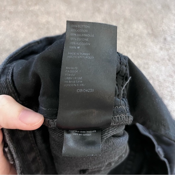 Free People We the Free Maggie Mid-Rise Straight-Leg Jeans size 28, wash black - Picture 7 of 8